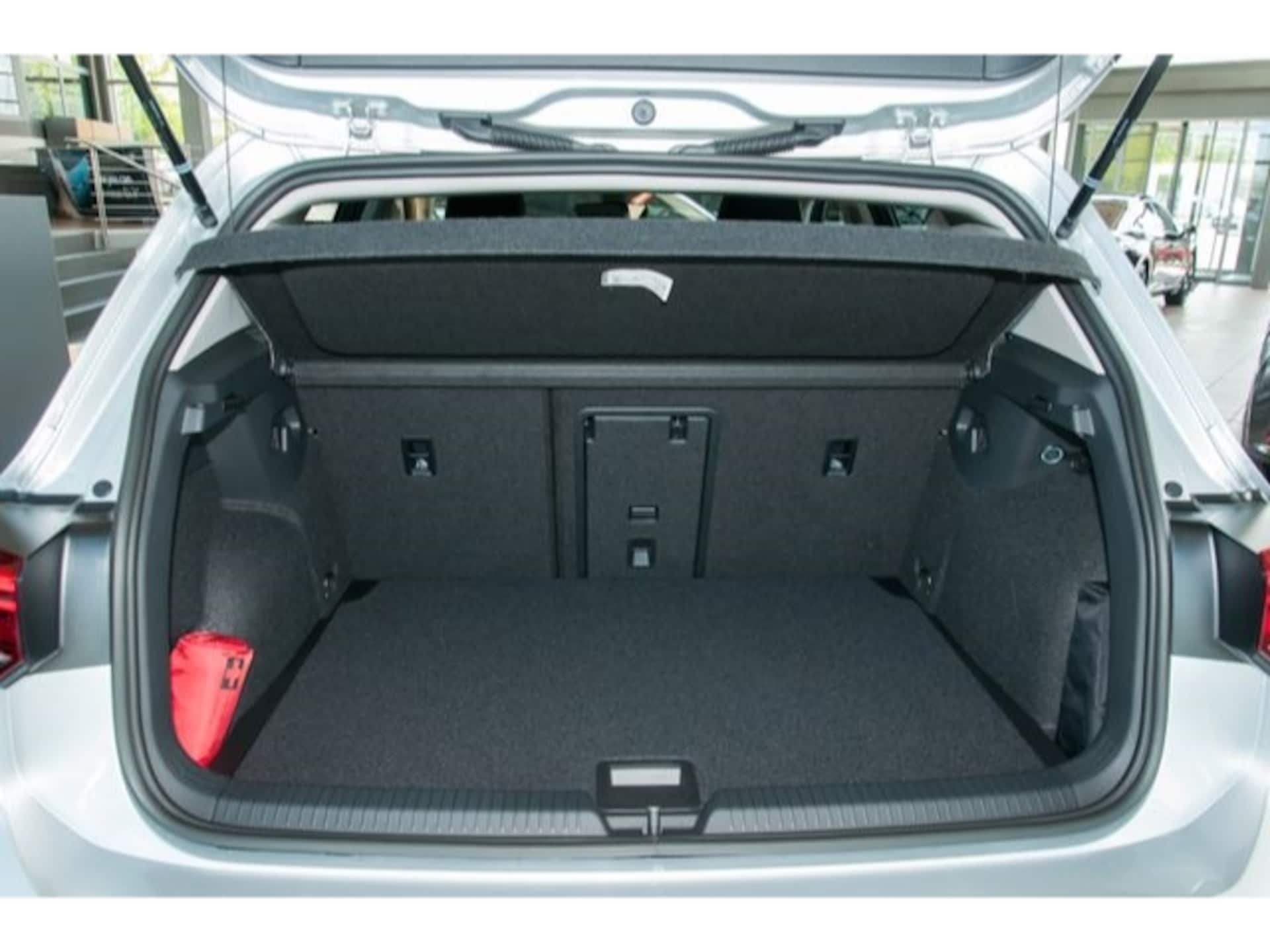 Volkswagen Golf Active
