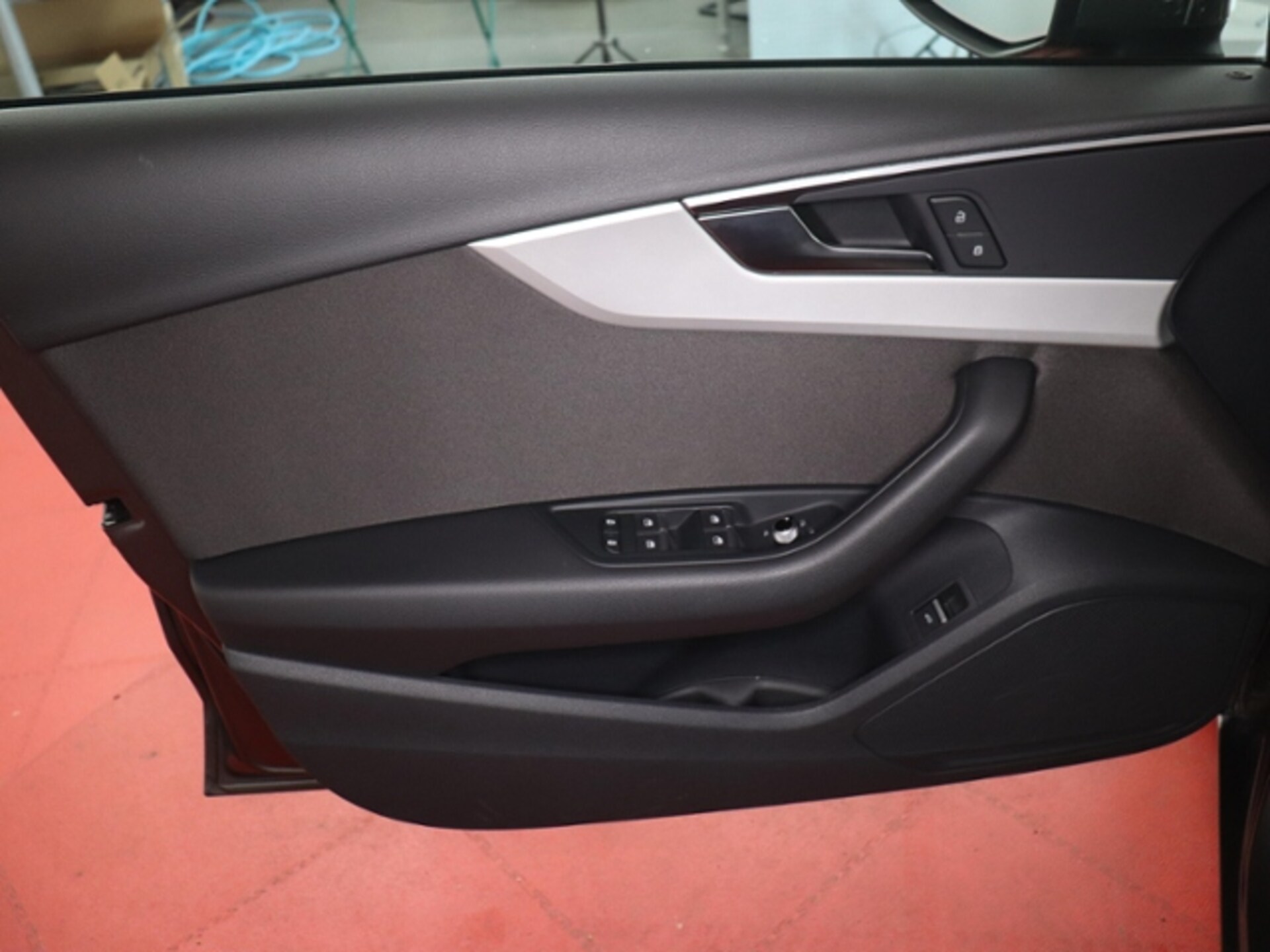 Audi A4 Limousine