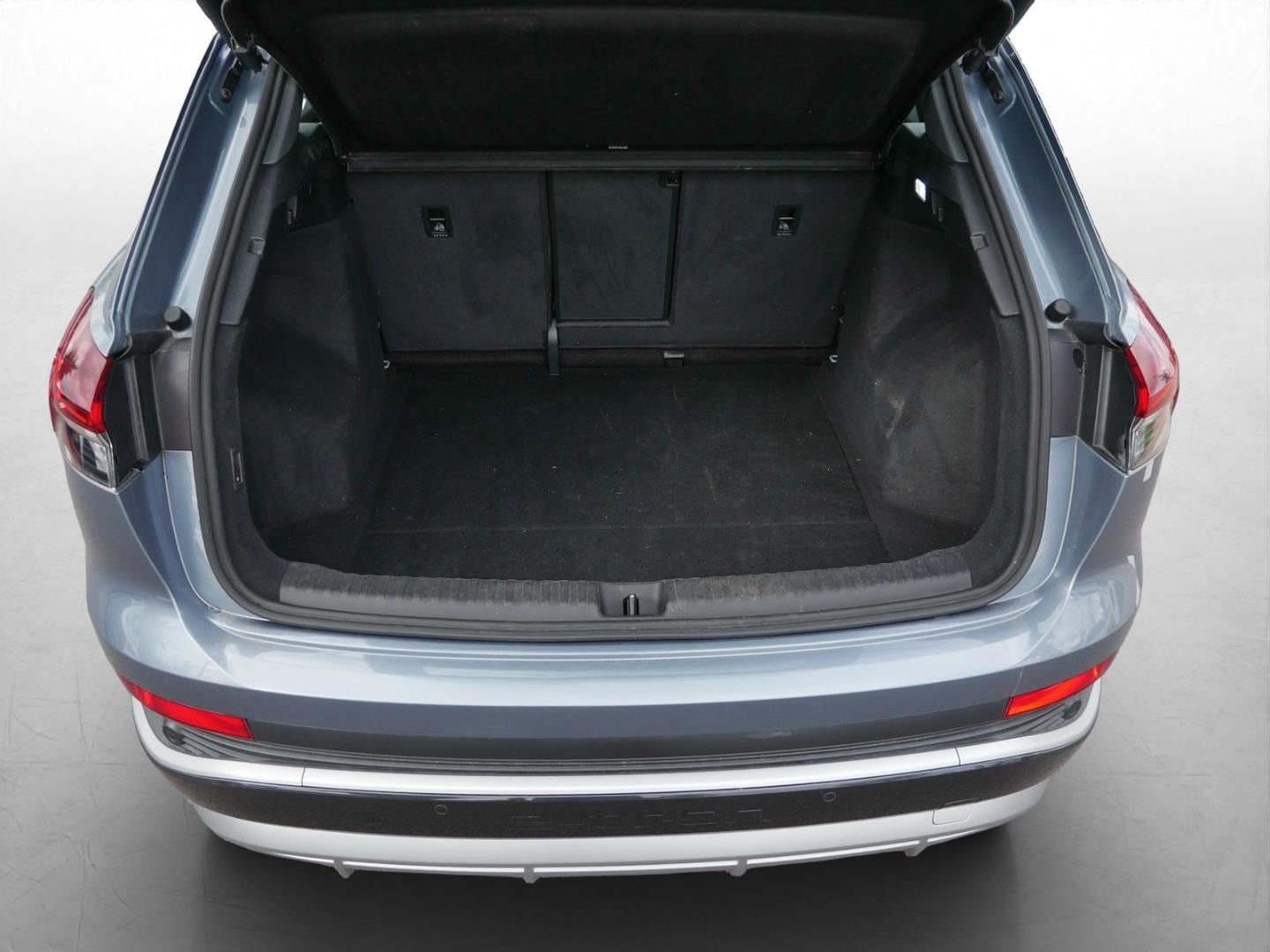 Bild über Audi Q4 e-tron 50 e-tron quattro - für weitere Informationen kontaktieren Sie den Audi Partner