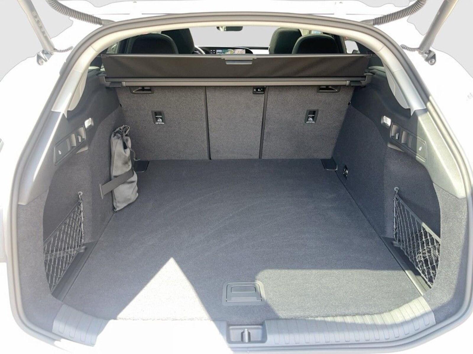 Audi A6 Avant e-tron – Bild 16