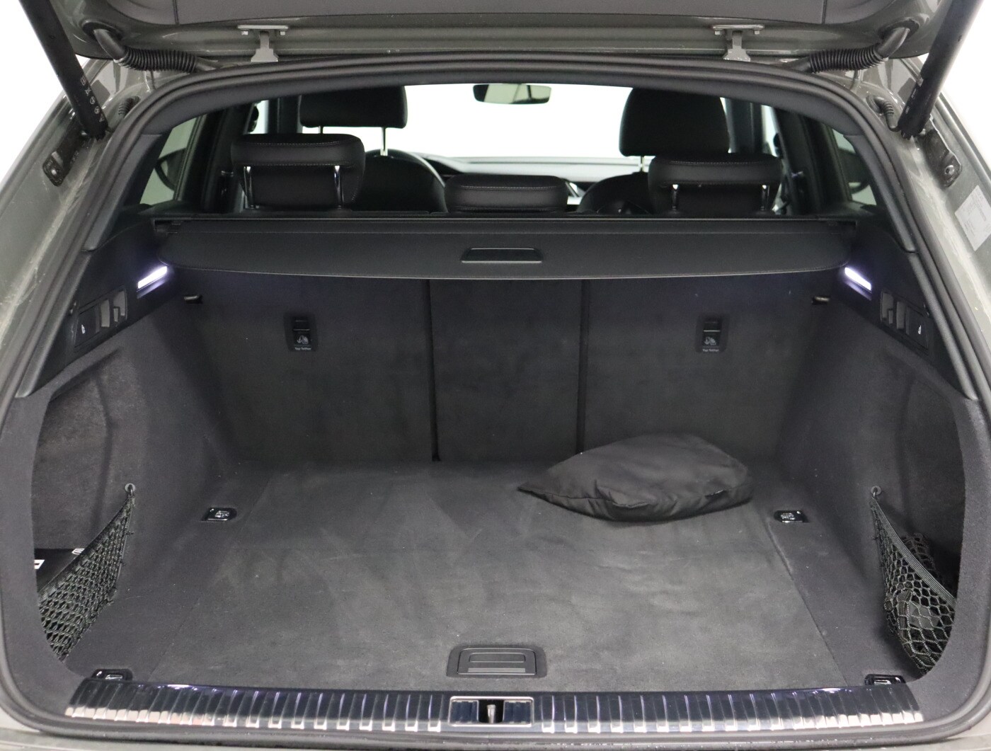 Image about Audi Q8 e-tron advanced 55 e-tron quattro