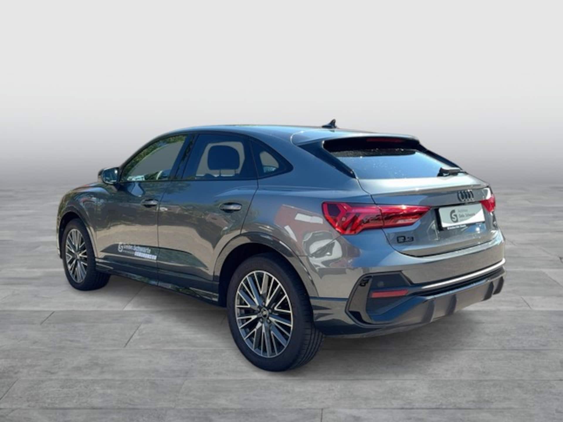 Audi Q3 Sportback S line
