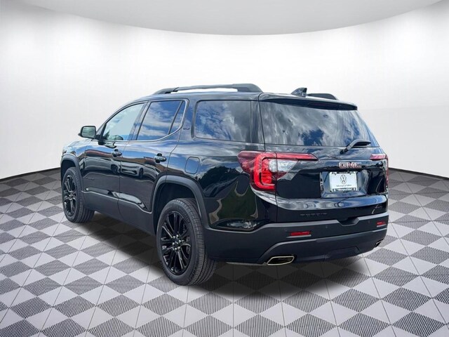 2023 GMC Acadia