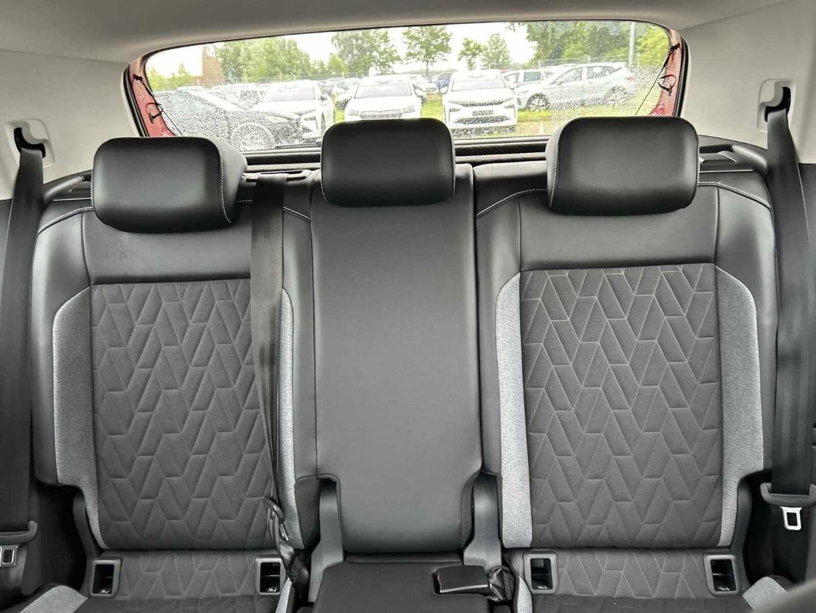 Volkswagen T-Cross – Bild 9
