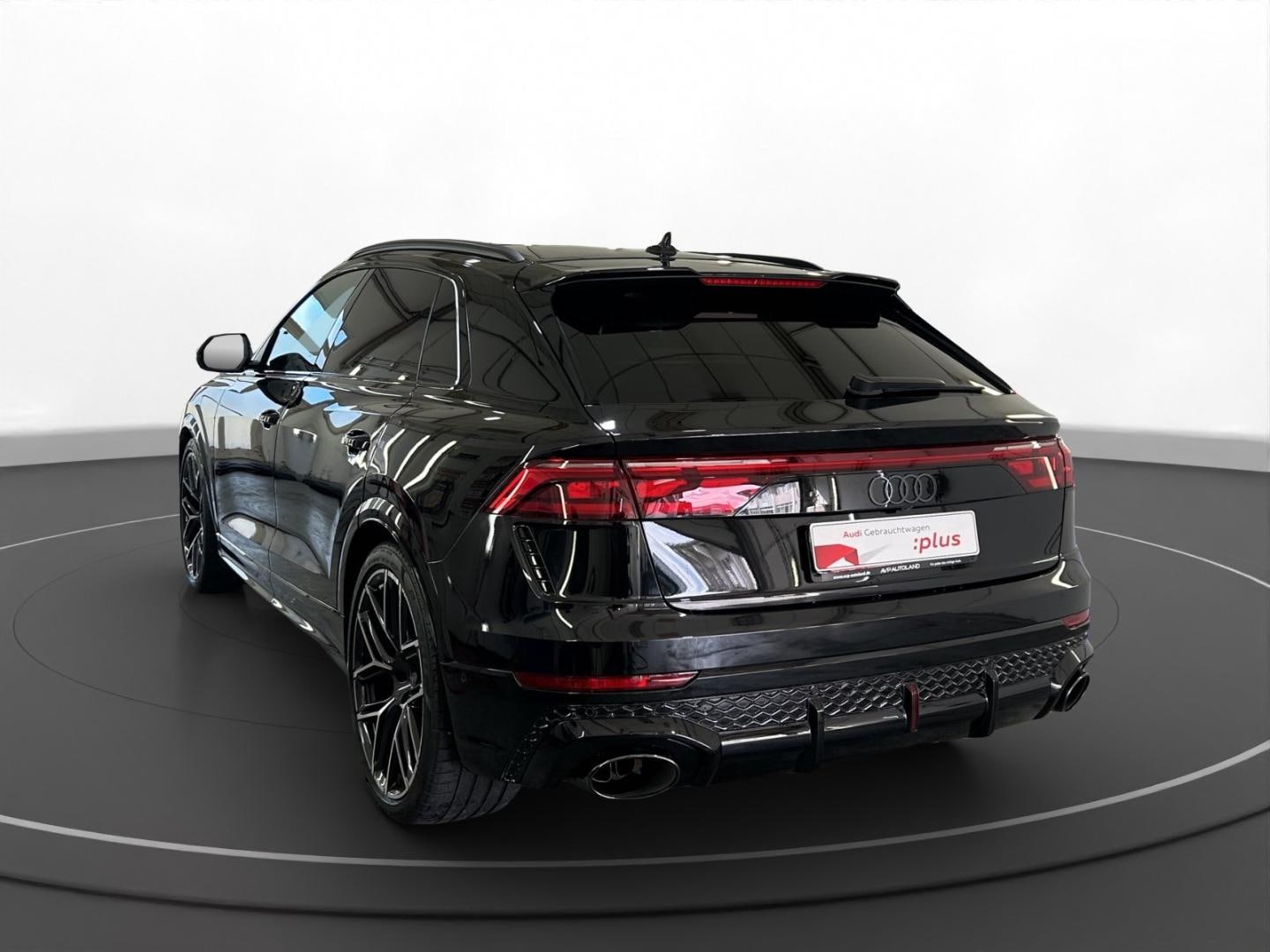 Bild über Audi RS Q8 SUV TFSI quattro tiptronic - für weitere Informationen kontaktieren Sie den Audi Partner