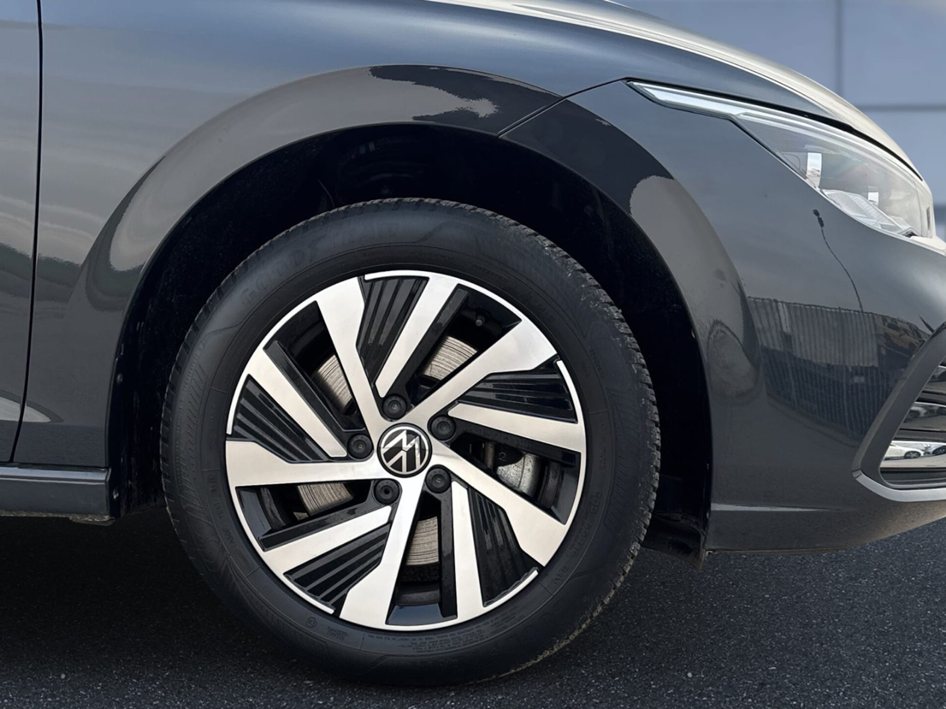 Volkswagen Golf Style