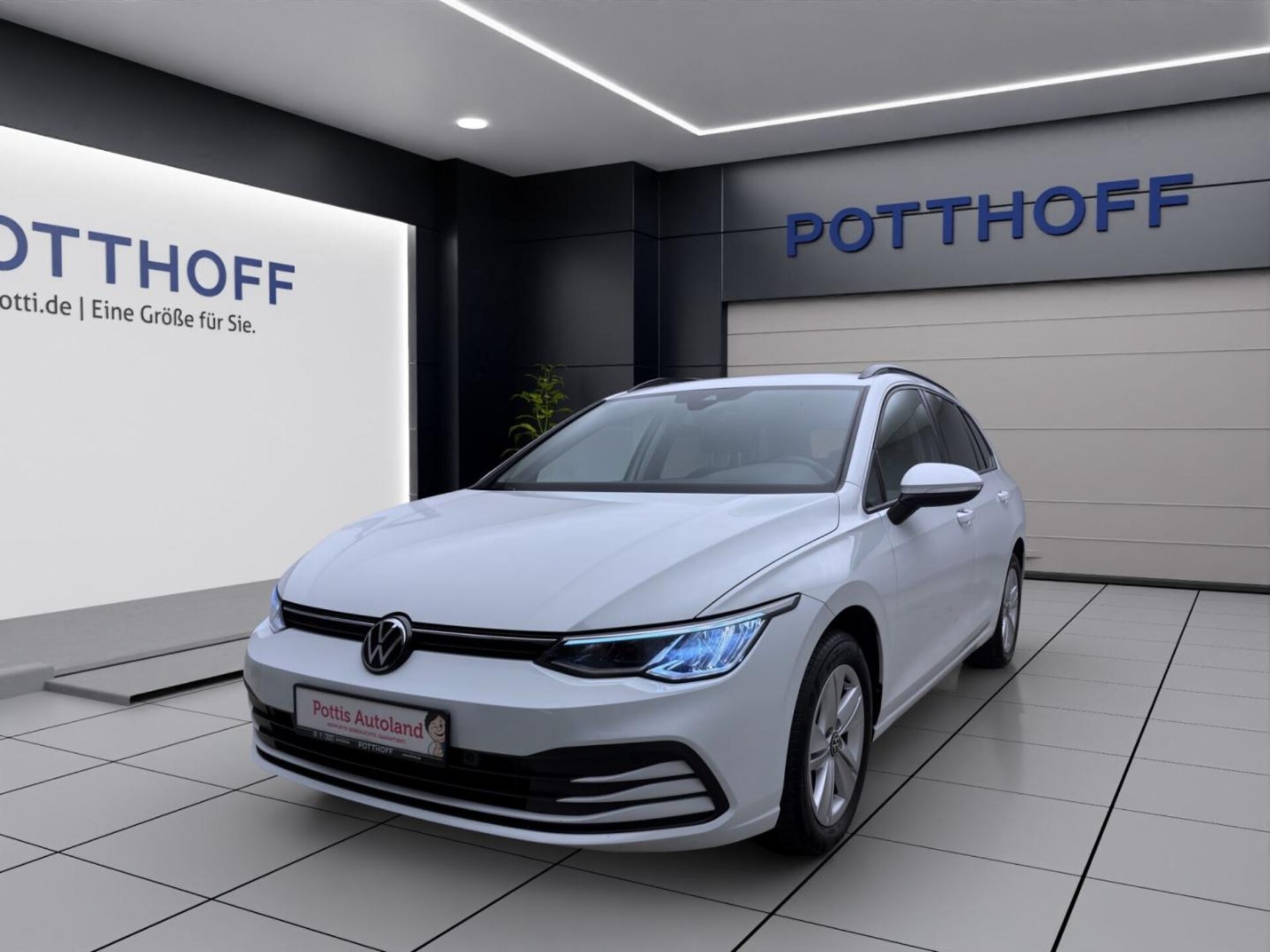 Volkswagen Golf Variant Life