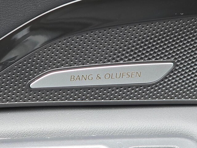2025 Audi Q5 Premium Plus - Photo 9
