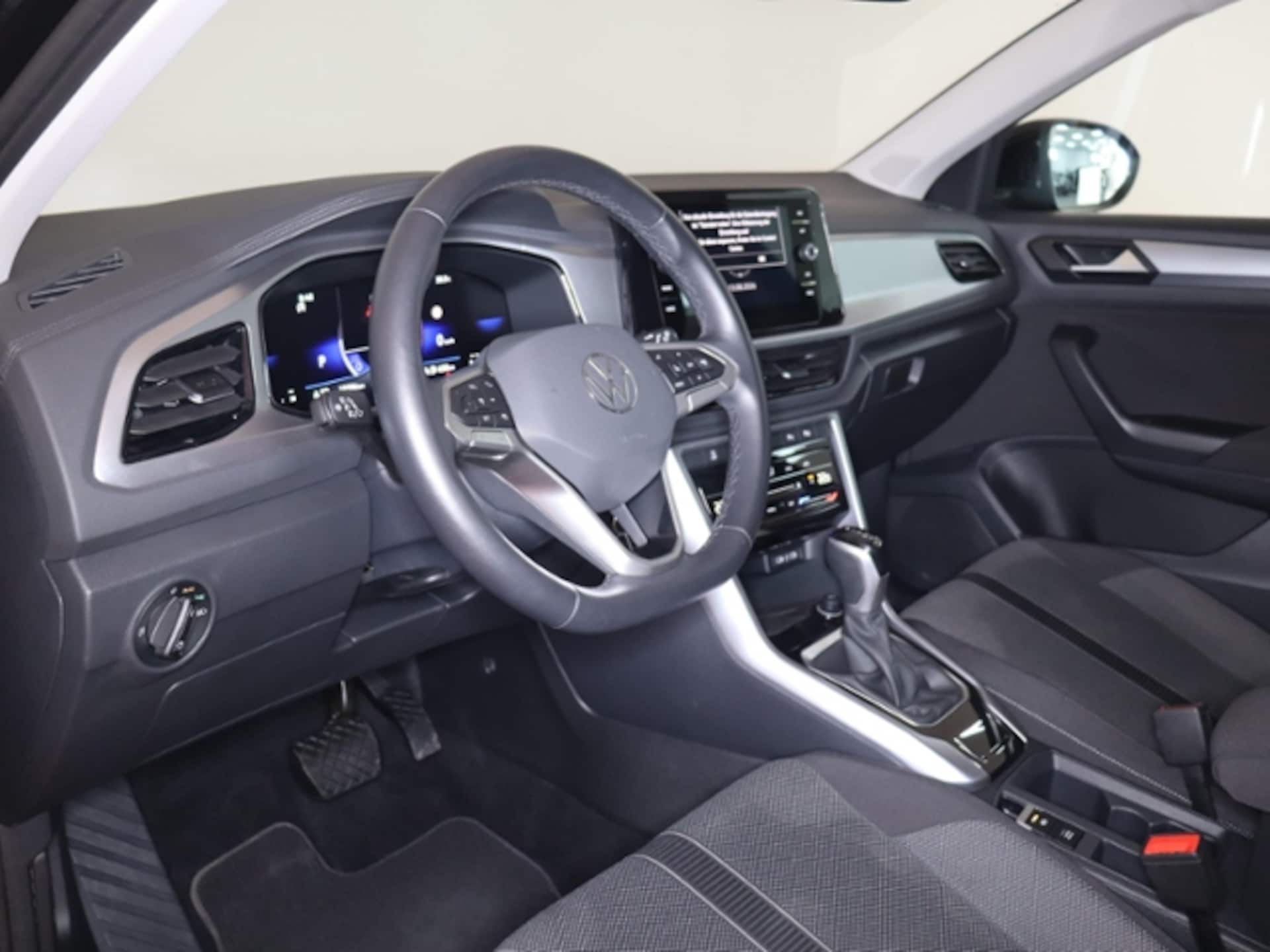 Volkswagen T-Roc Life