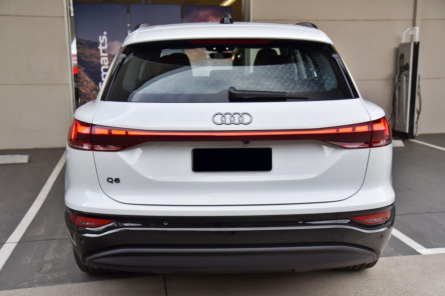 Image about Audi Q6 SUV e-tron e-tron