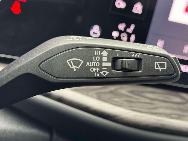 2025 Audi Q5 Premium - Photo 18