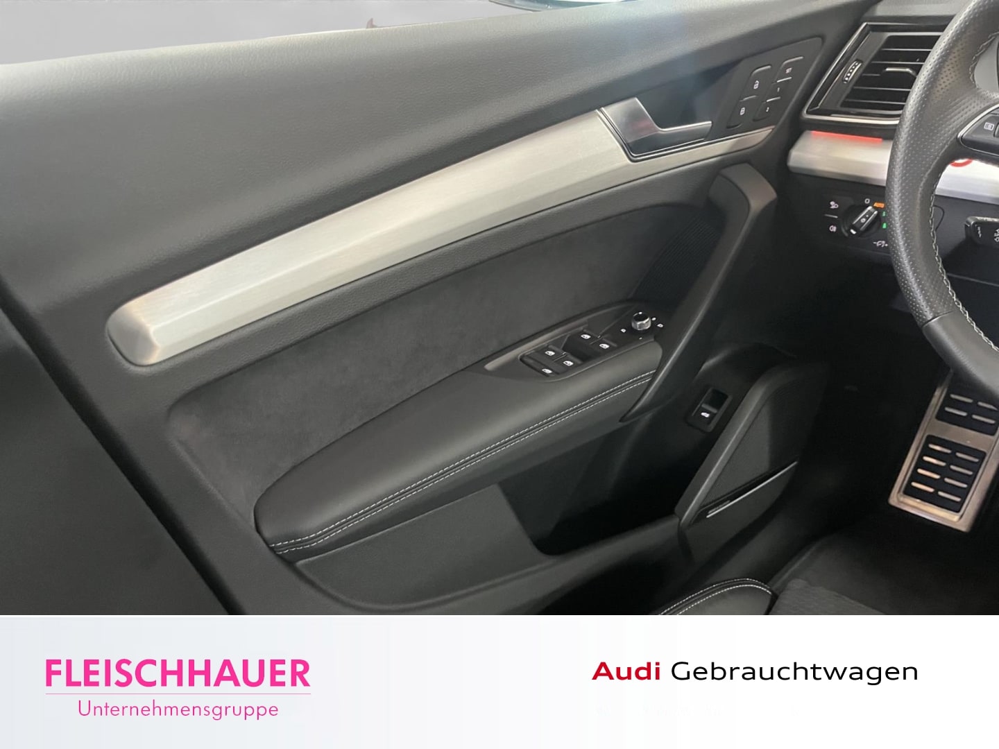 Bild über Audi SQ5 TDI tiptronic - für weitere Informationen kontaktieren Sie den Audi Partner