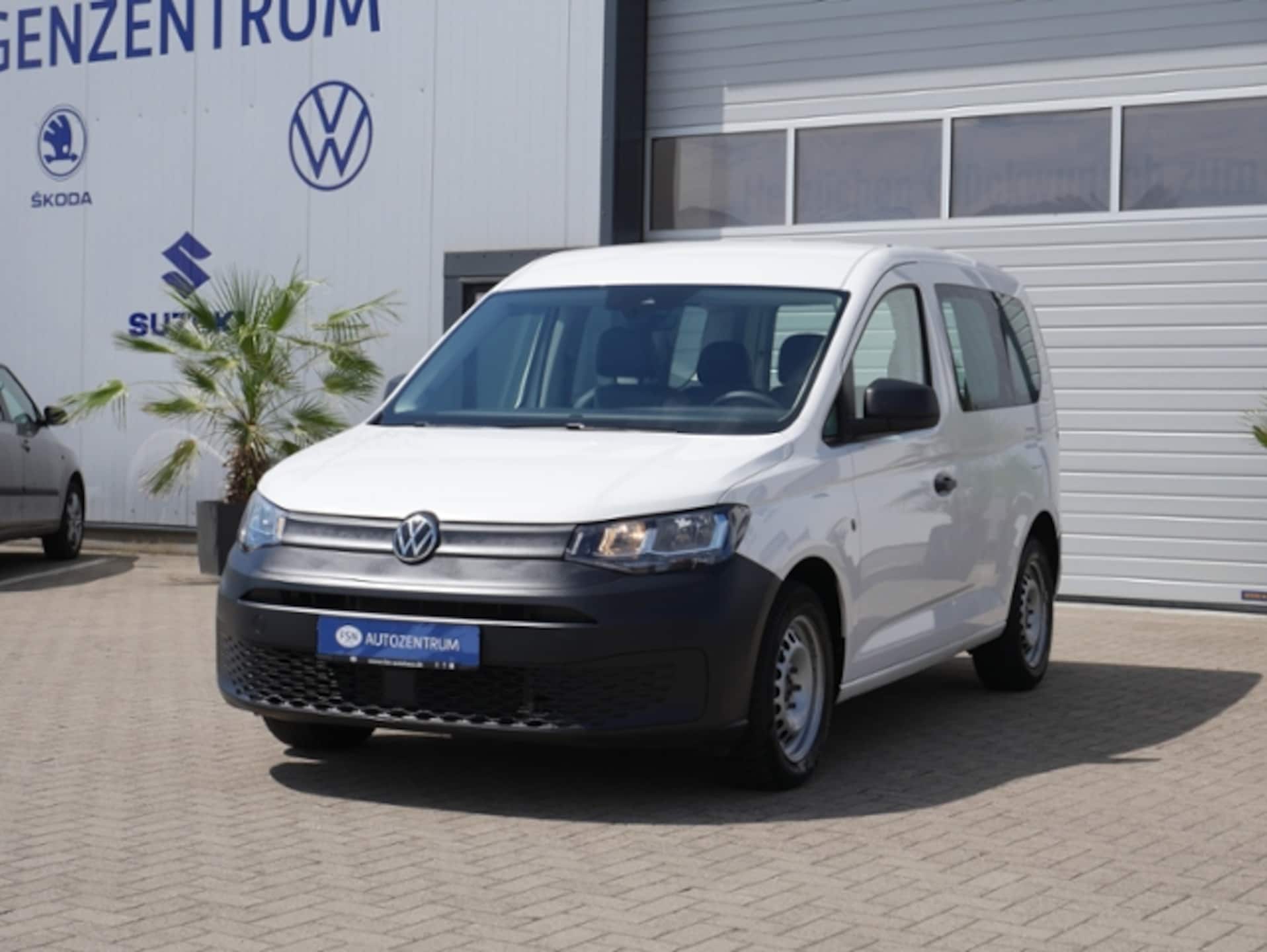 Volkswagen Caddy Kombi Basis-Modell