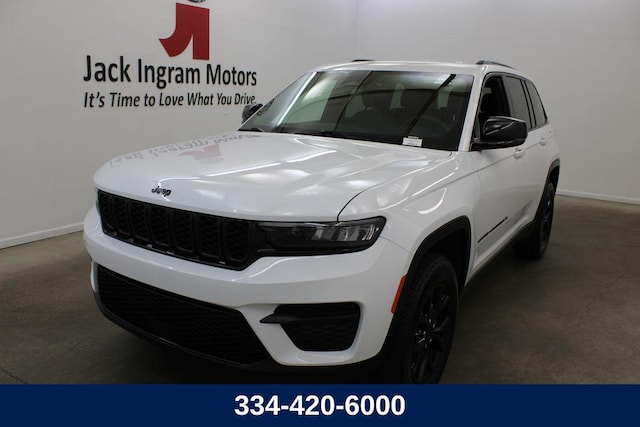 Photo of 2025 Jeep Grand Cherokee 
