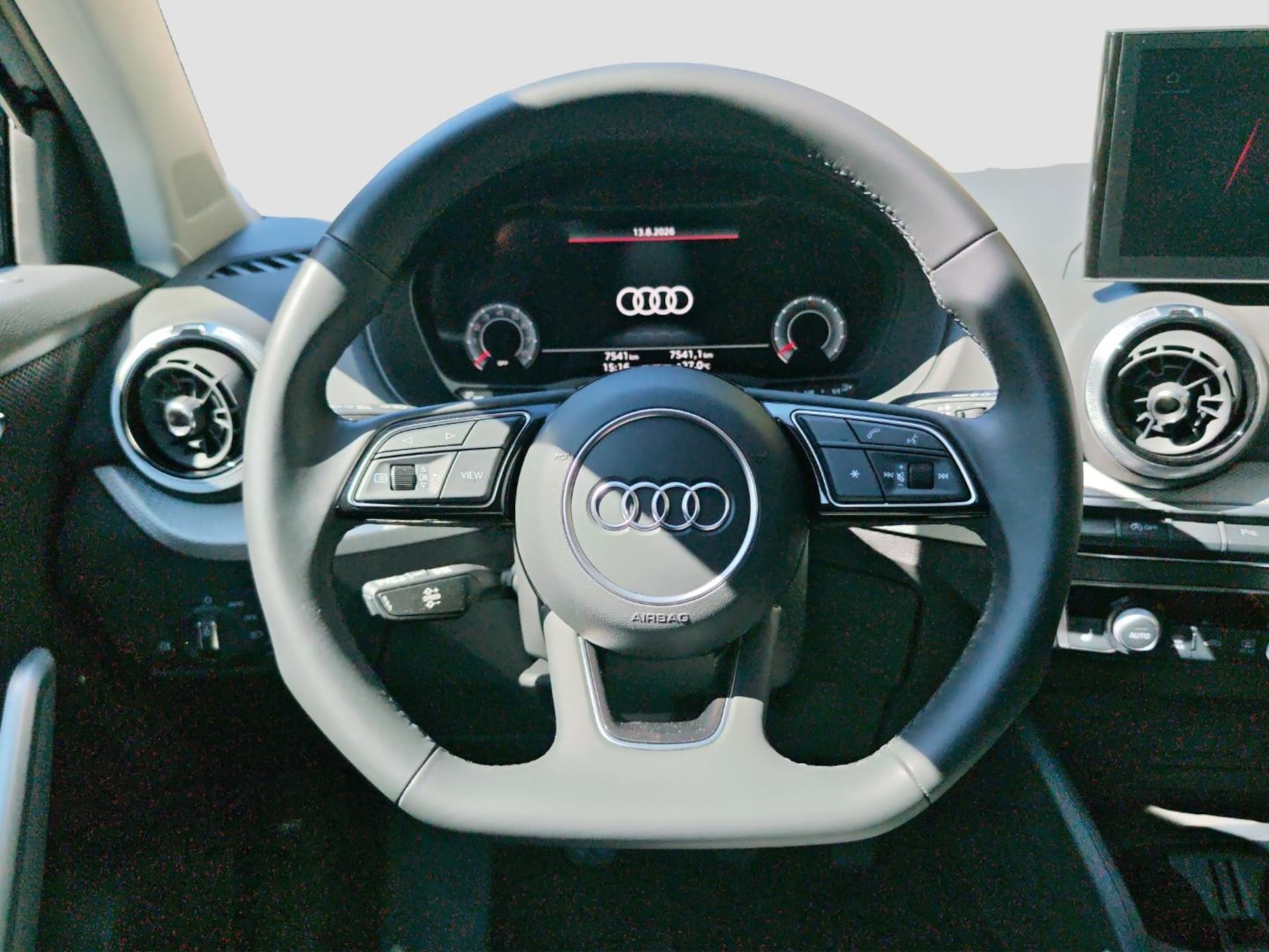 Audi Q2 Advanced