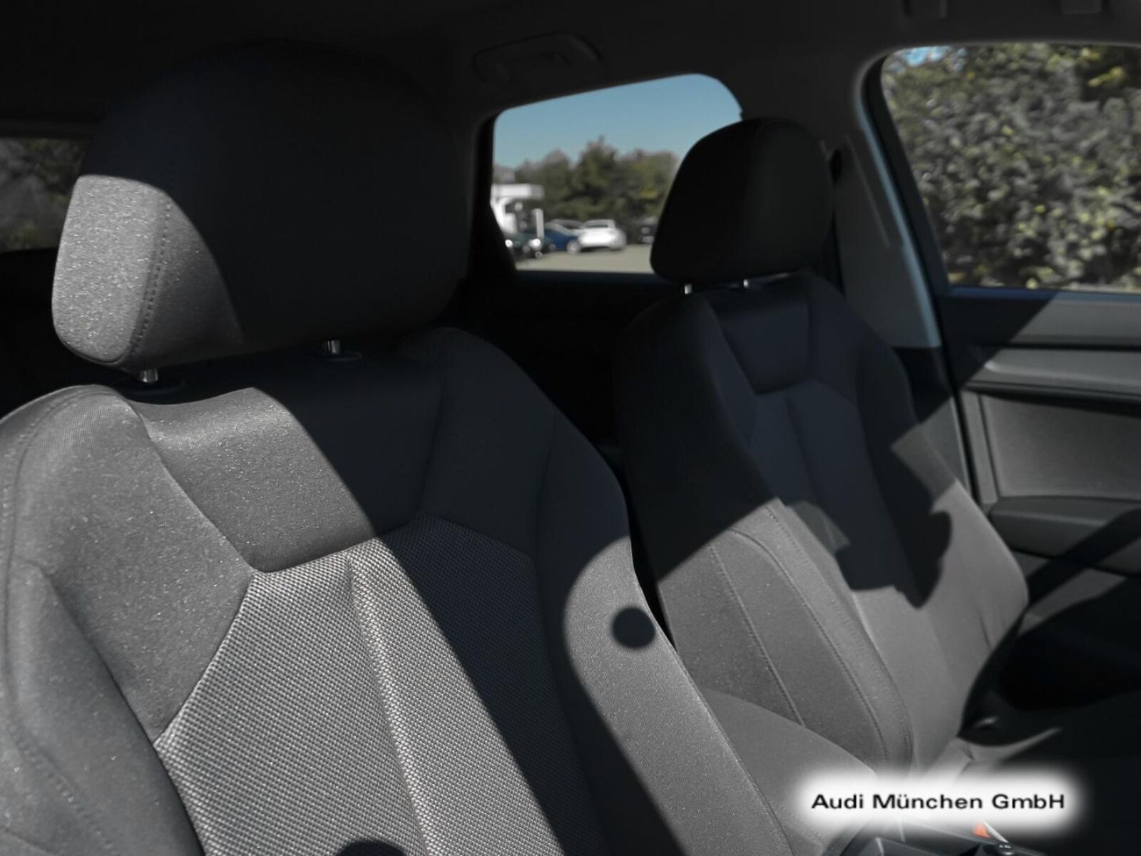 Audi Q3 – Bild 12