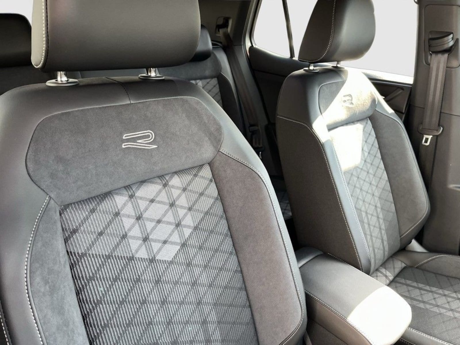 Volkswagen T-Cross – Bild 24
