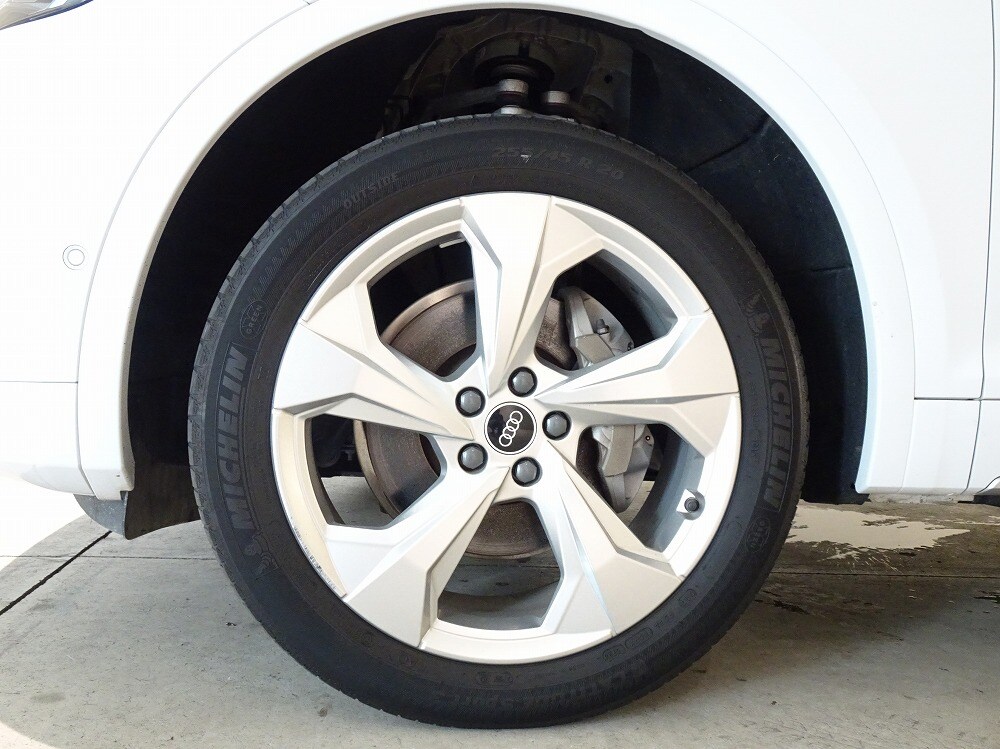 Image about Audi Q5 40 TDI quattro S line 150(204) kW(PS) S tronic