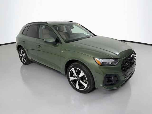 Photo of 2023 Audi Q5