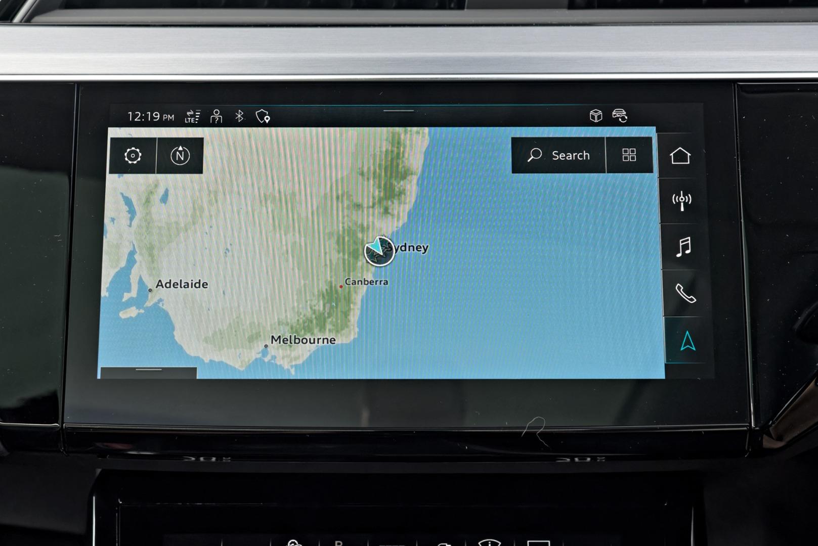 Image about Audi Q8 Sportback e-tron 55 e-tron quattro S line 300,00 kW