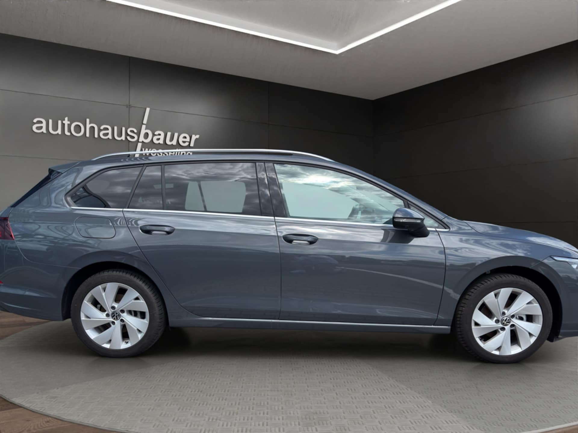 Volkswagen Golf Variant Style