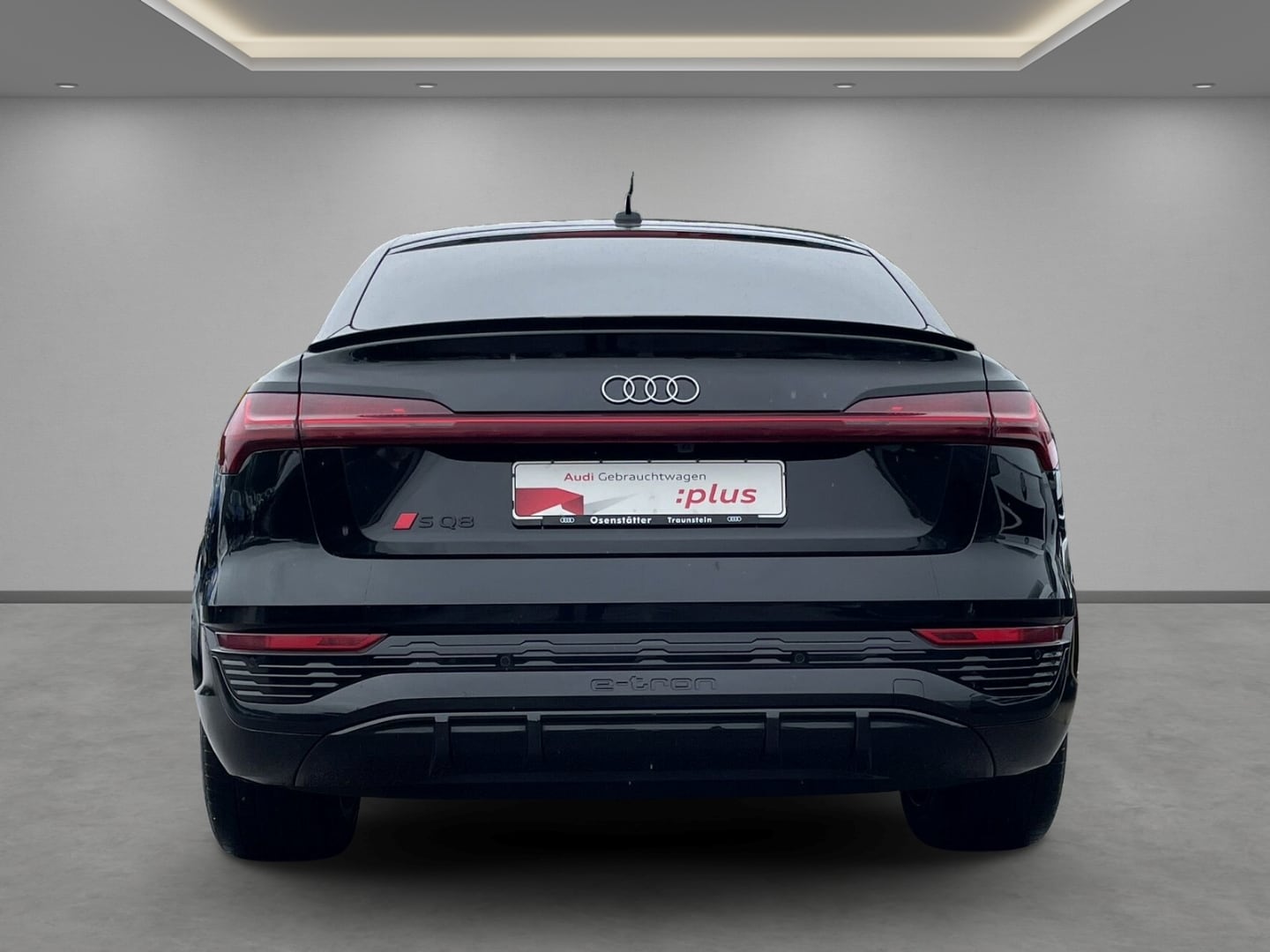 Bild über Audi SQ8 Sportback e-tron e-tron quattro - für weitere Informationen kontaktieren Sie den Audi Partner