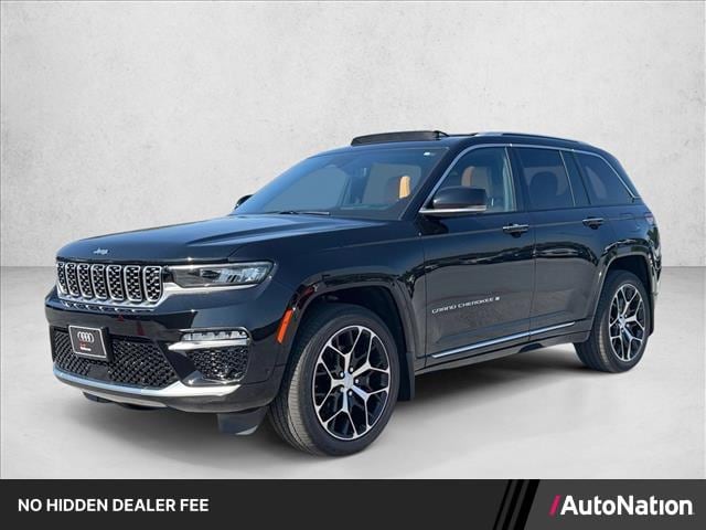 Photo of 2022 Jeep Grand Cherokee 