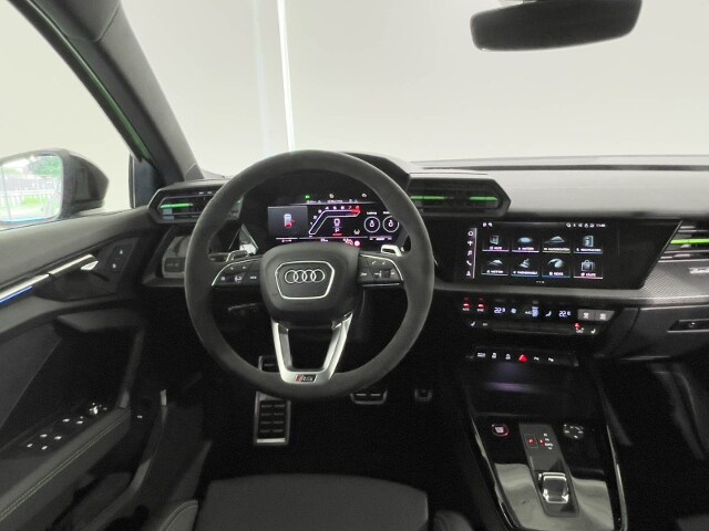 Image about Audi RS 3 Limousine TFSI quattro S tronic