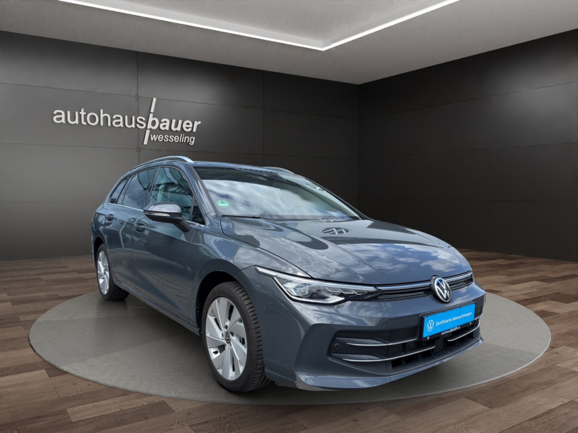 Volkswagen Golf Variant Style