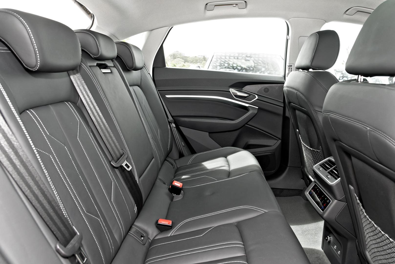 Image about Audi Q8 Sportback e-tron 55 e-tron quattro S line 300,00 kW