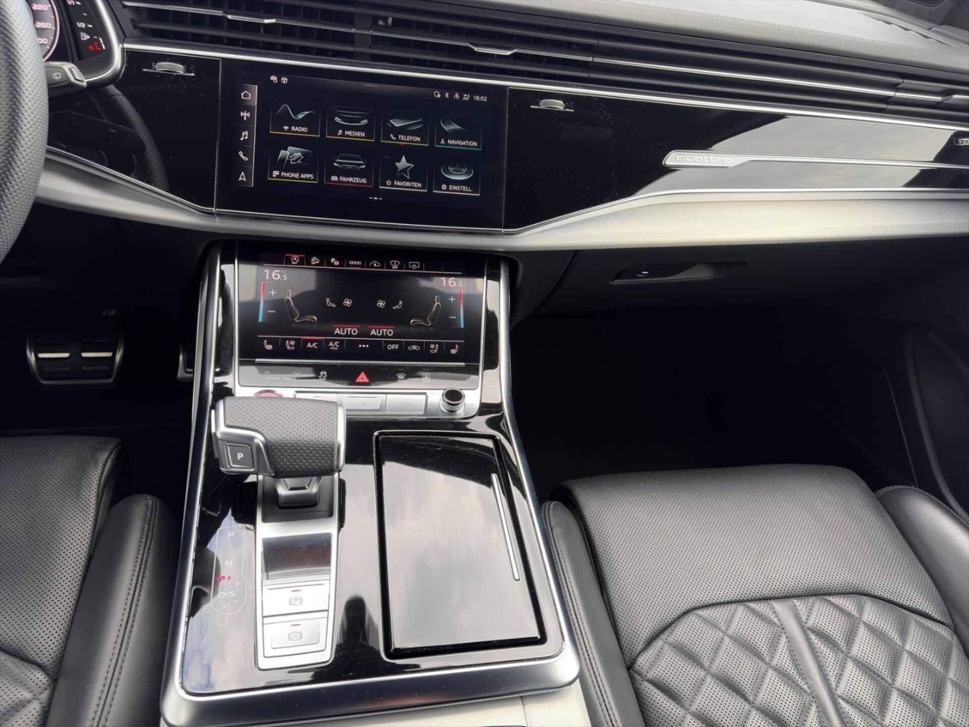 Audi SQ7 SUV