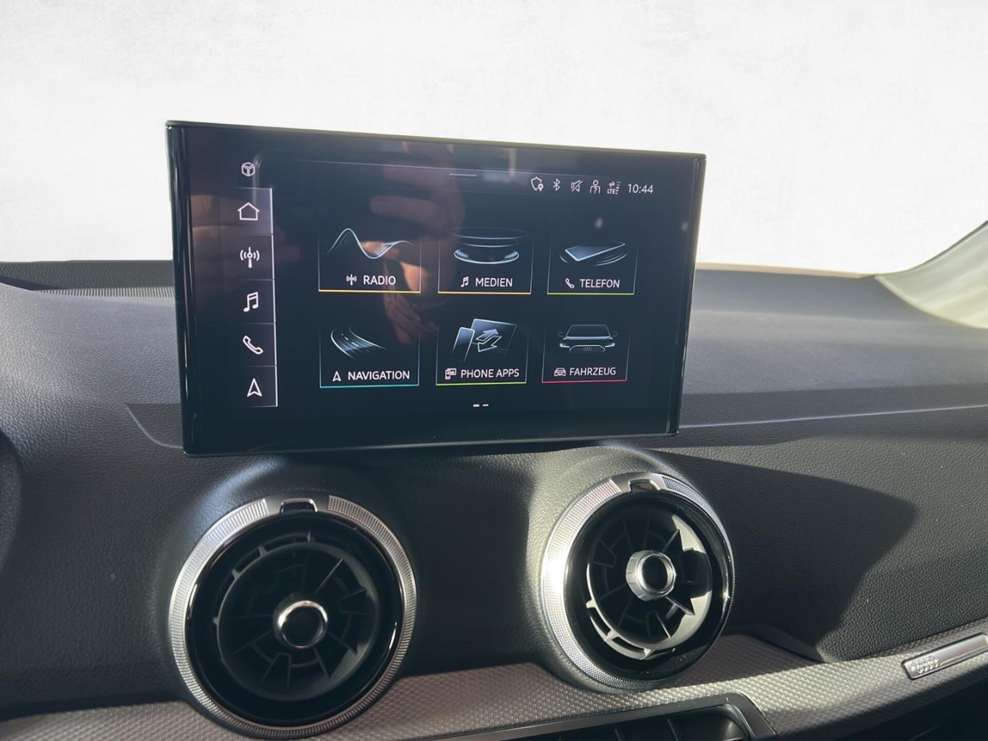 Audi Q2 S line