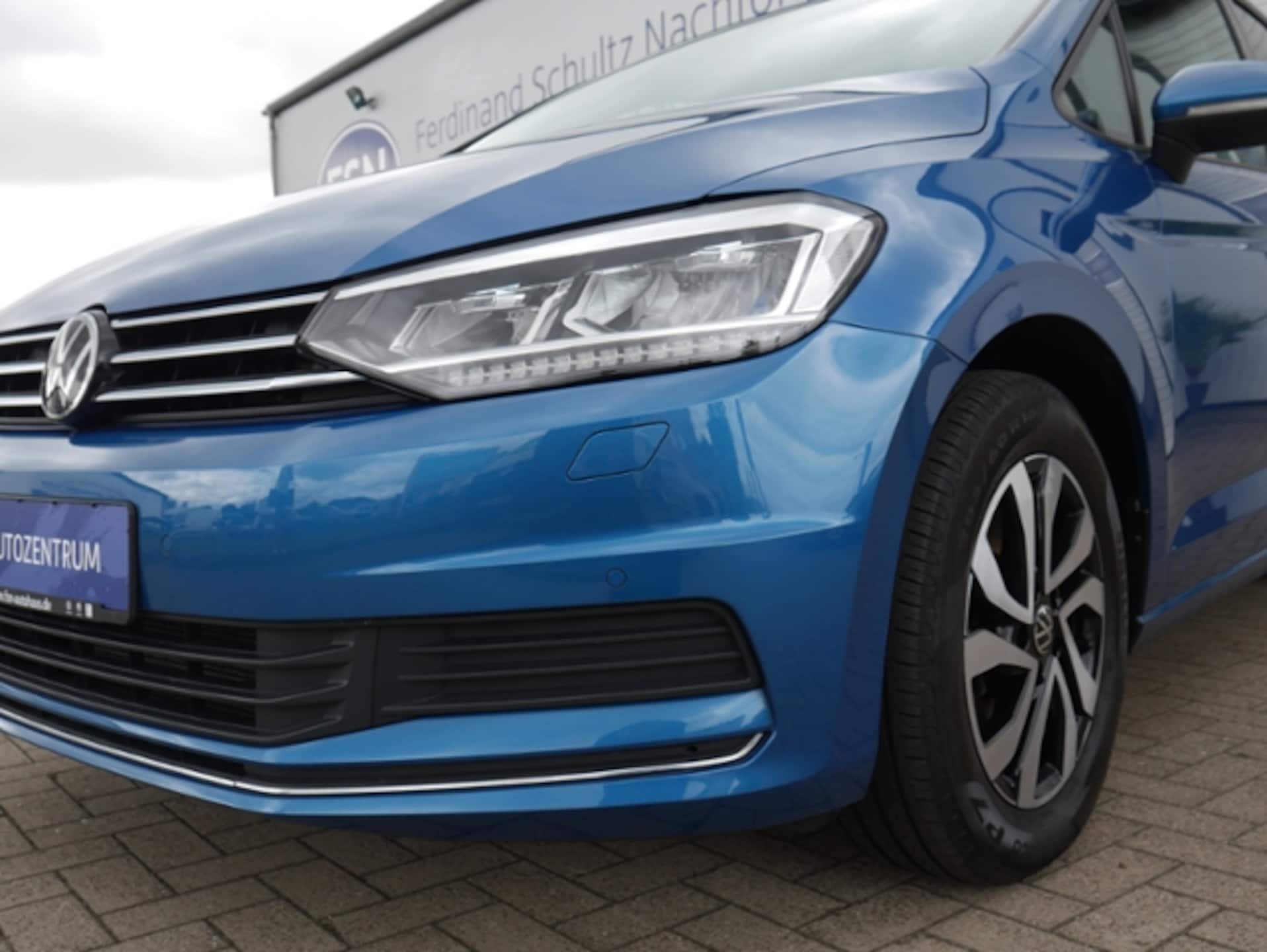 Volkswagen Touran Active