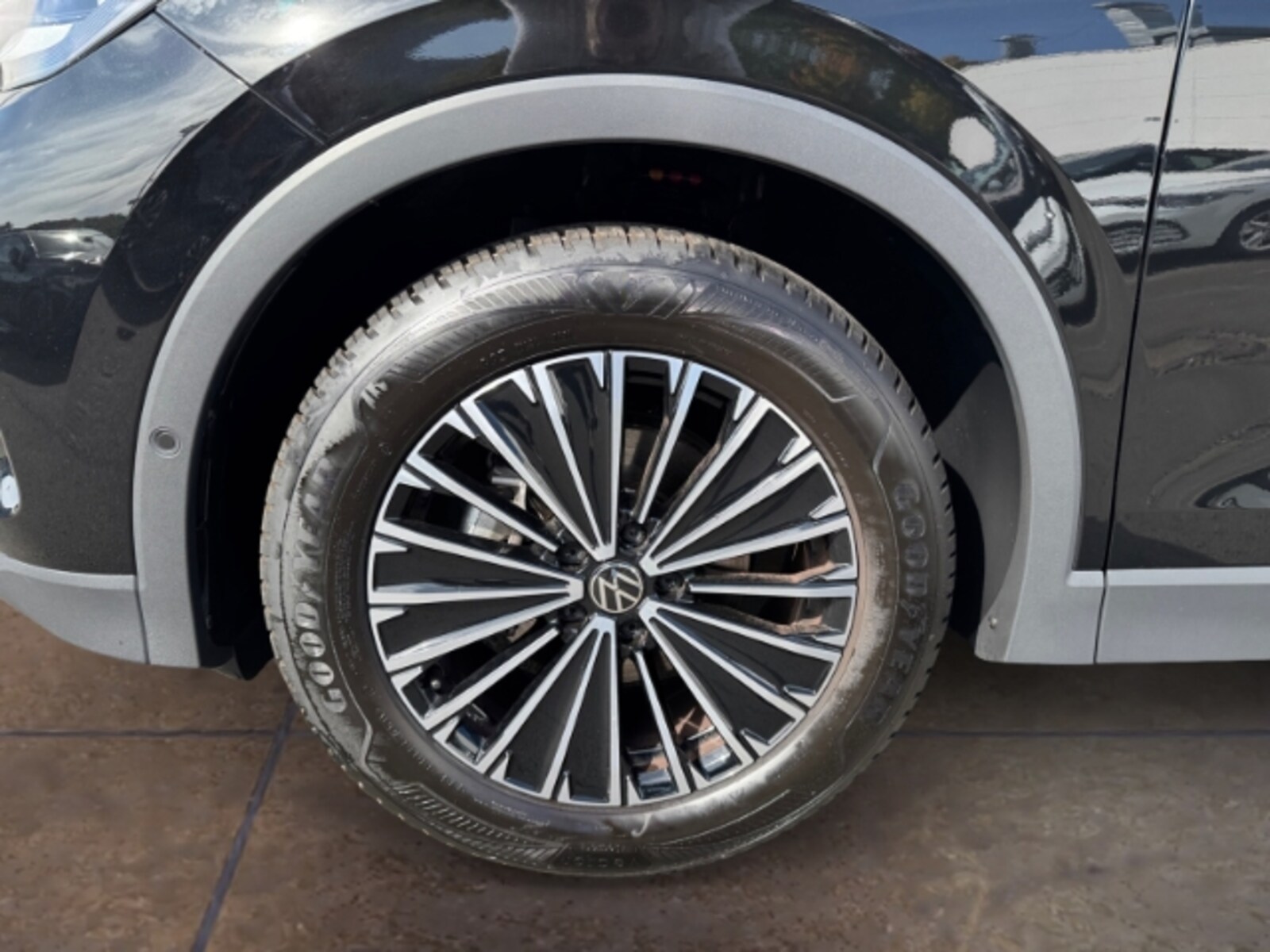 Volkswagen Tiguan – Bild 7