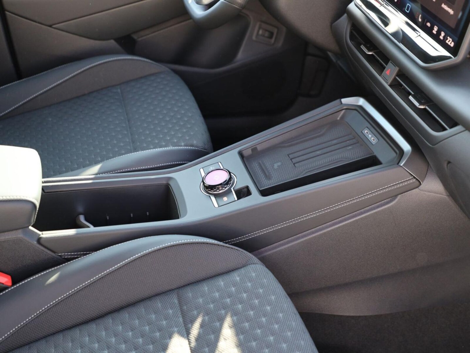 Volkswagen T-Roc – Bild 27