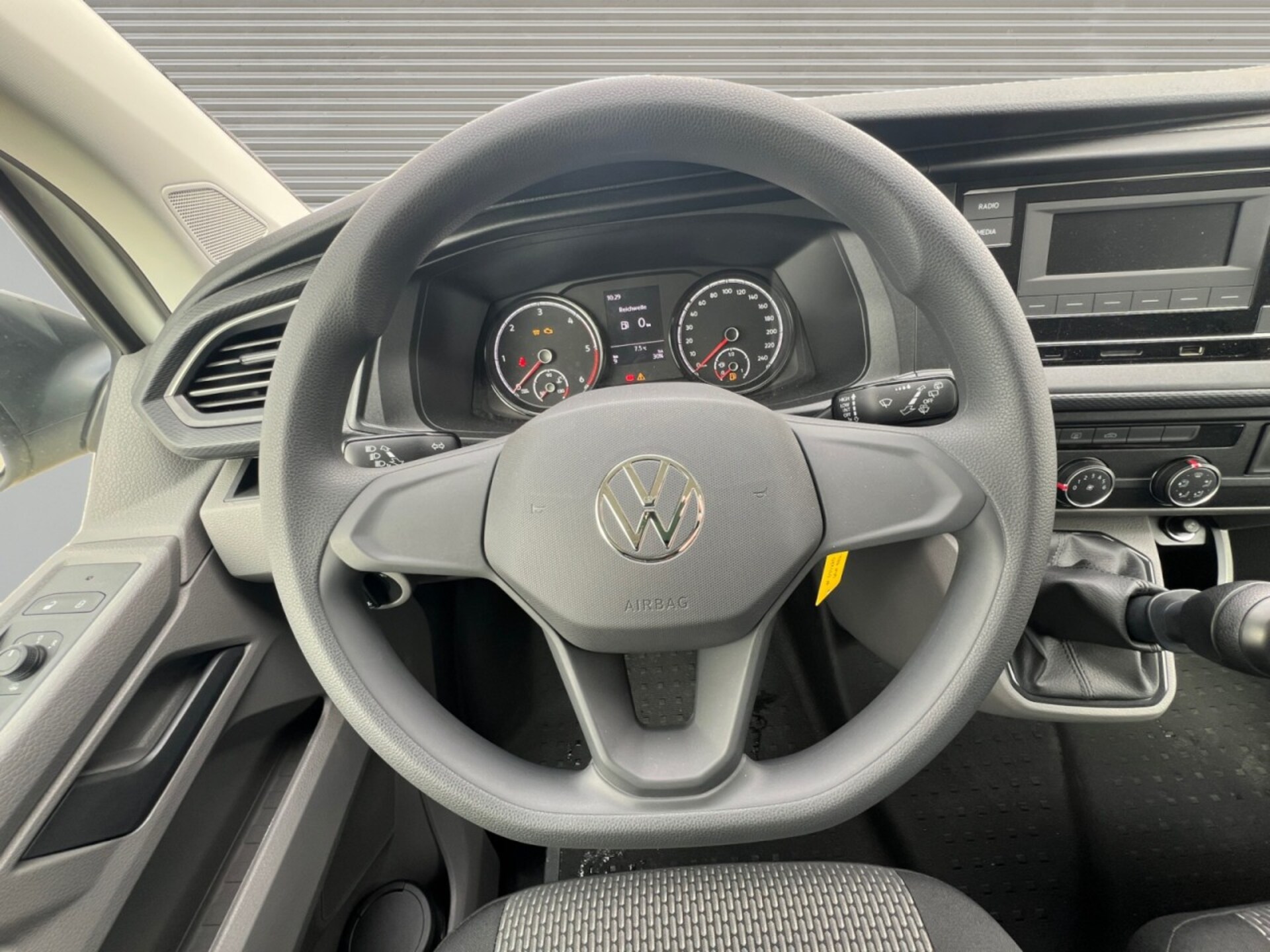 Volkswagen T6.1 Transporter Kasten kurzer Radstand