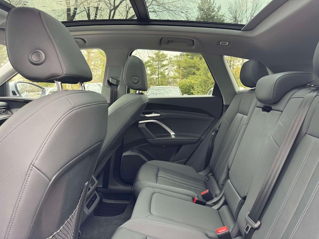2025 Audi Q5 Premium - Photo 29