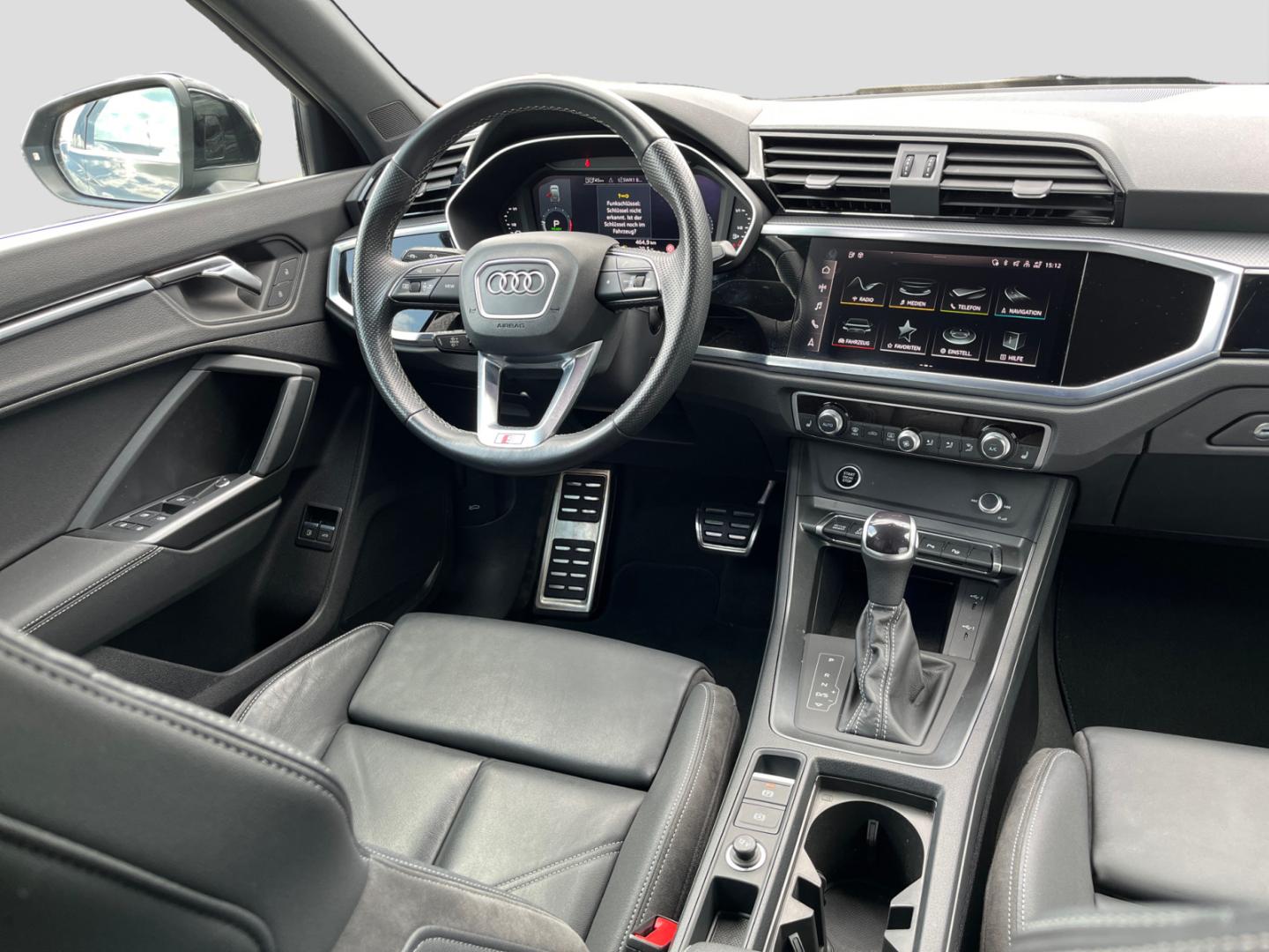 Image about Audi Q3 Sportback TFSI e 45 TFSI e S tronic