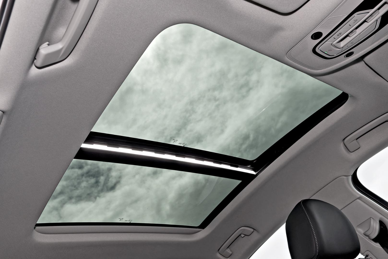 Image about Audi Q8 Sportback e-tron 55 e-tron quattro S line 300,00 kW