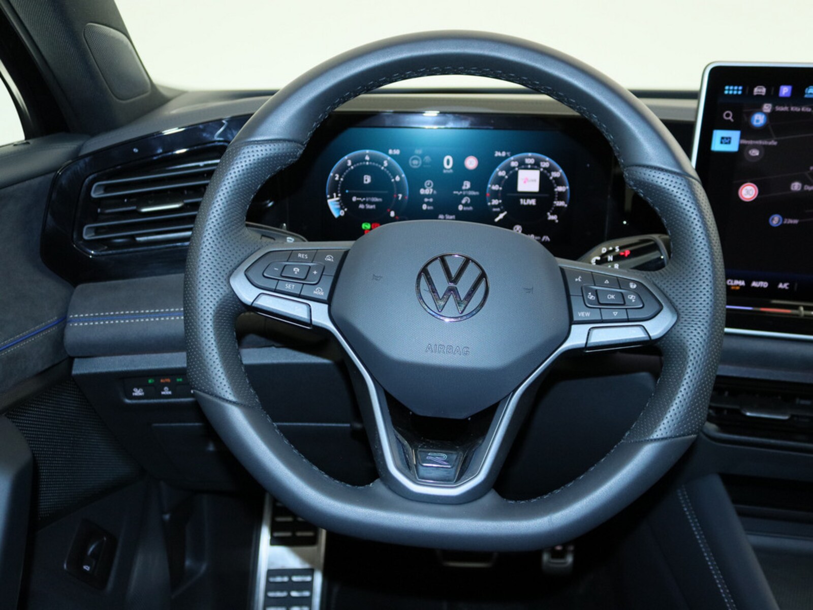 Volkswagen Tiguan – Bild 17