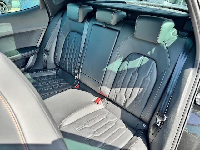 Bild des Autos 9
