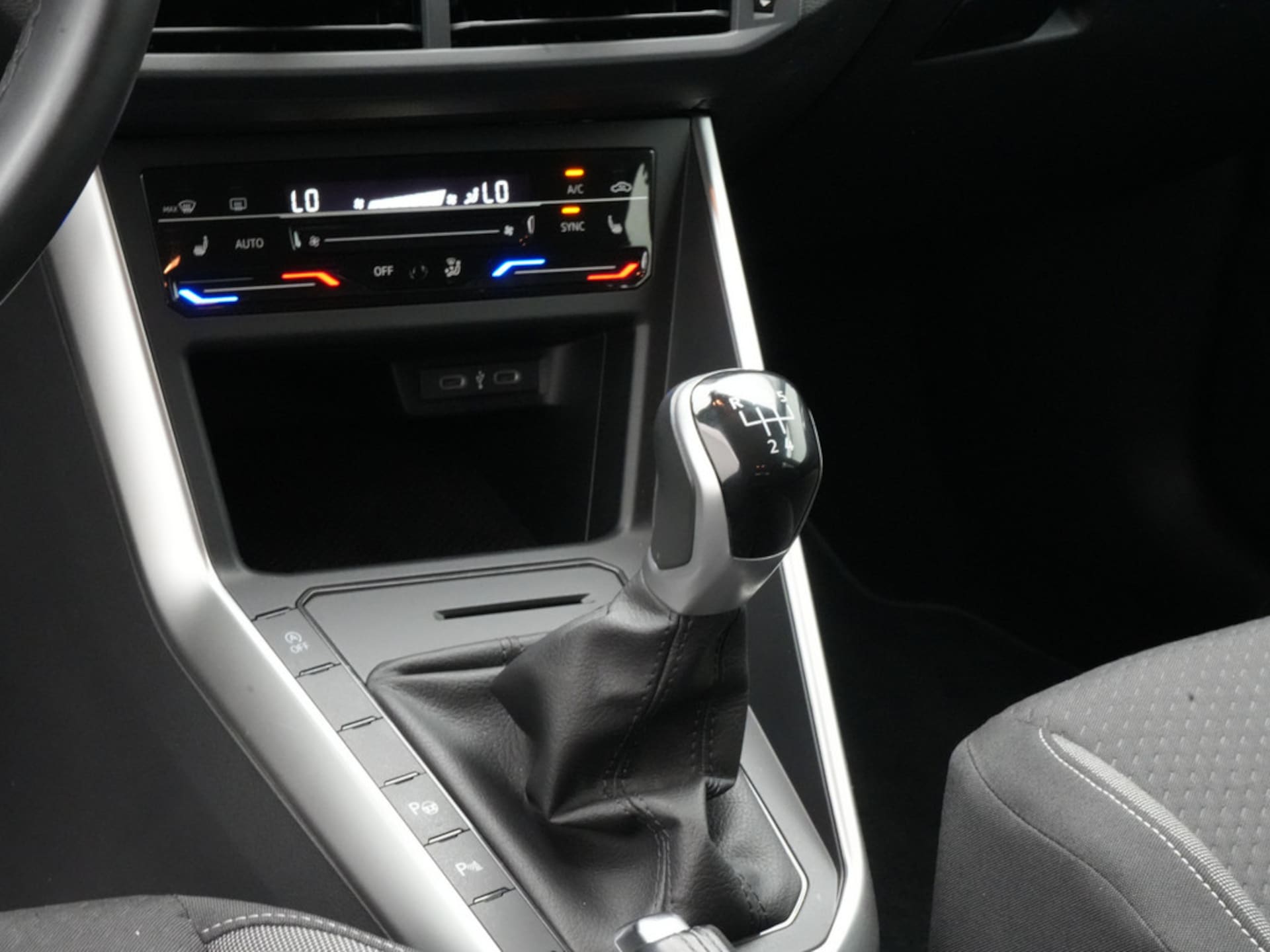 Volkswagen Polo Active