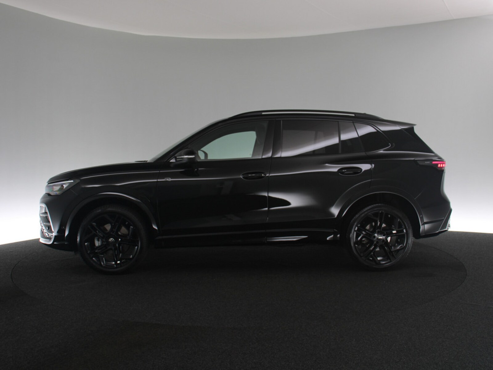 Volkswagen Tiguan – Bild 25