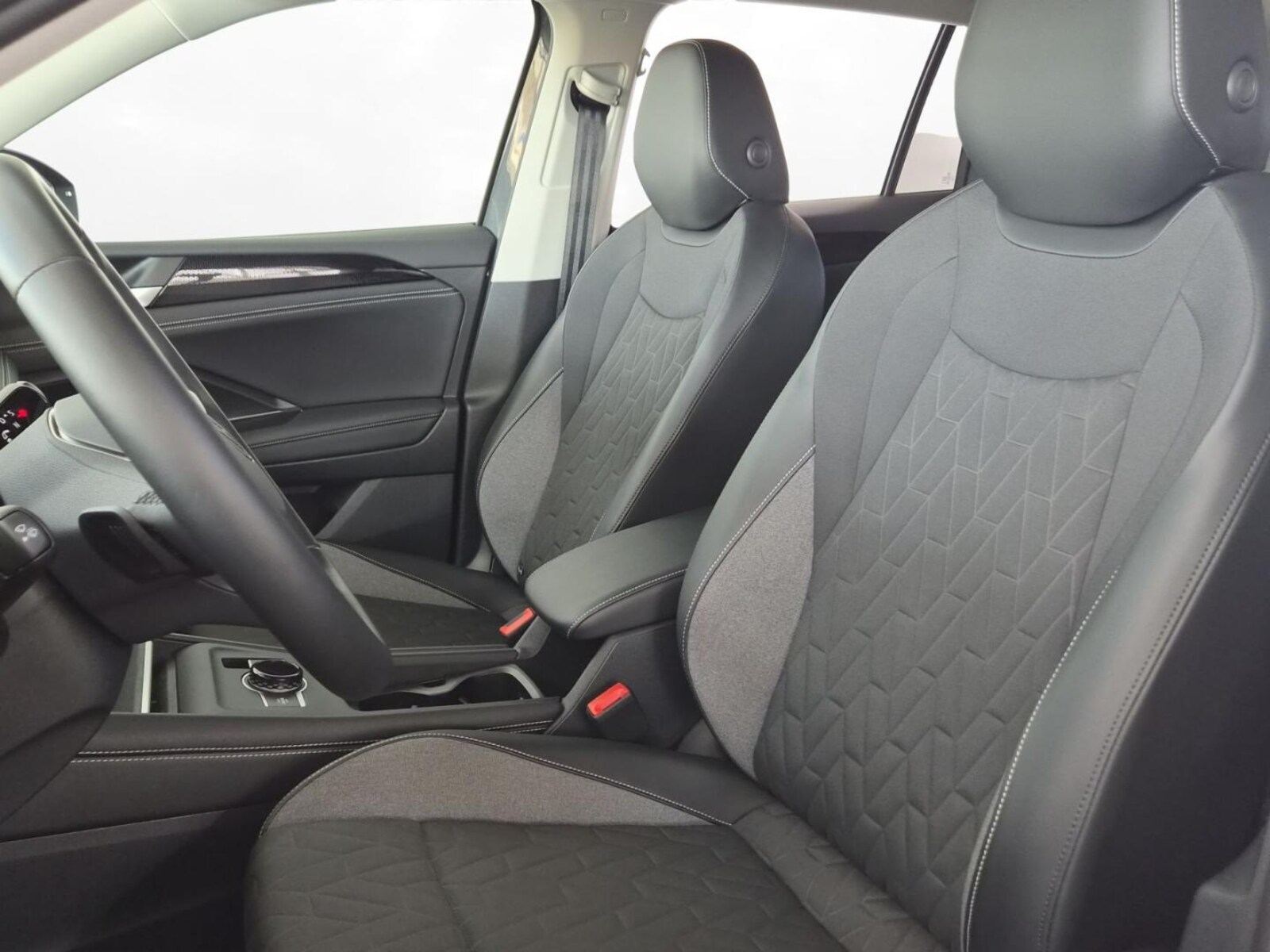 Volkswagen Tiguan – Bild 10