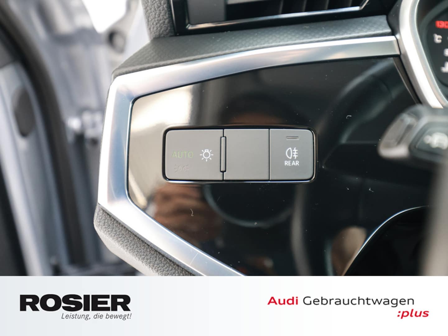Bild über Audi Q3 advanced 40 TFSI quattro S tronic - für weitere Informationen kontaktieren Sie den Audi Partner