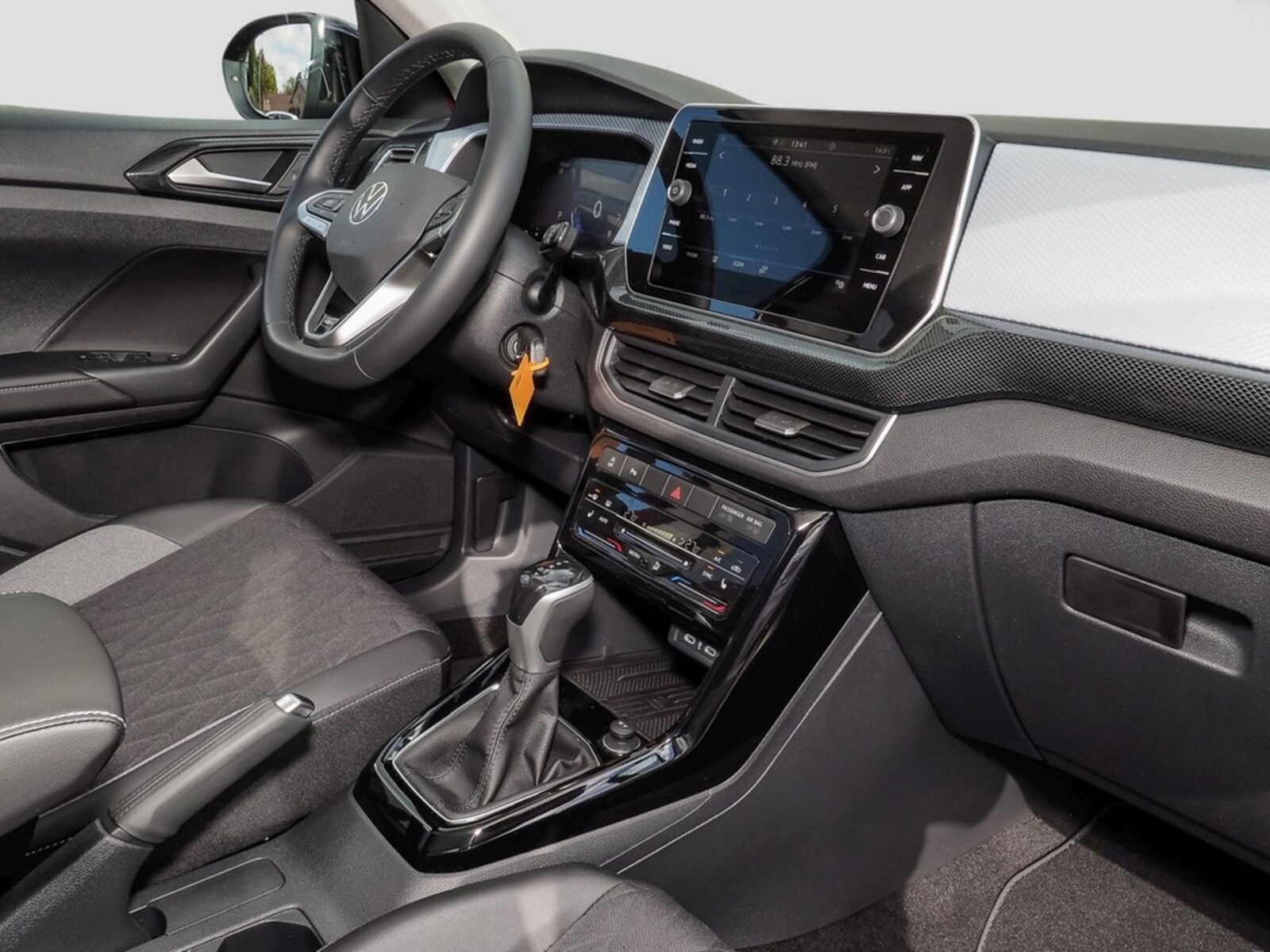 Volkswagen T-Cross – Bild 11