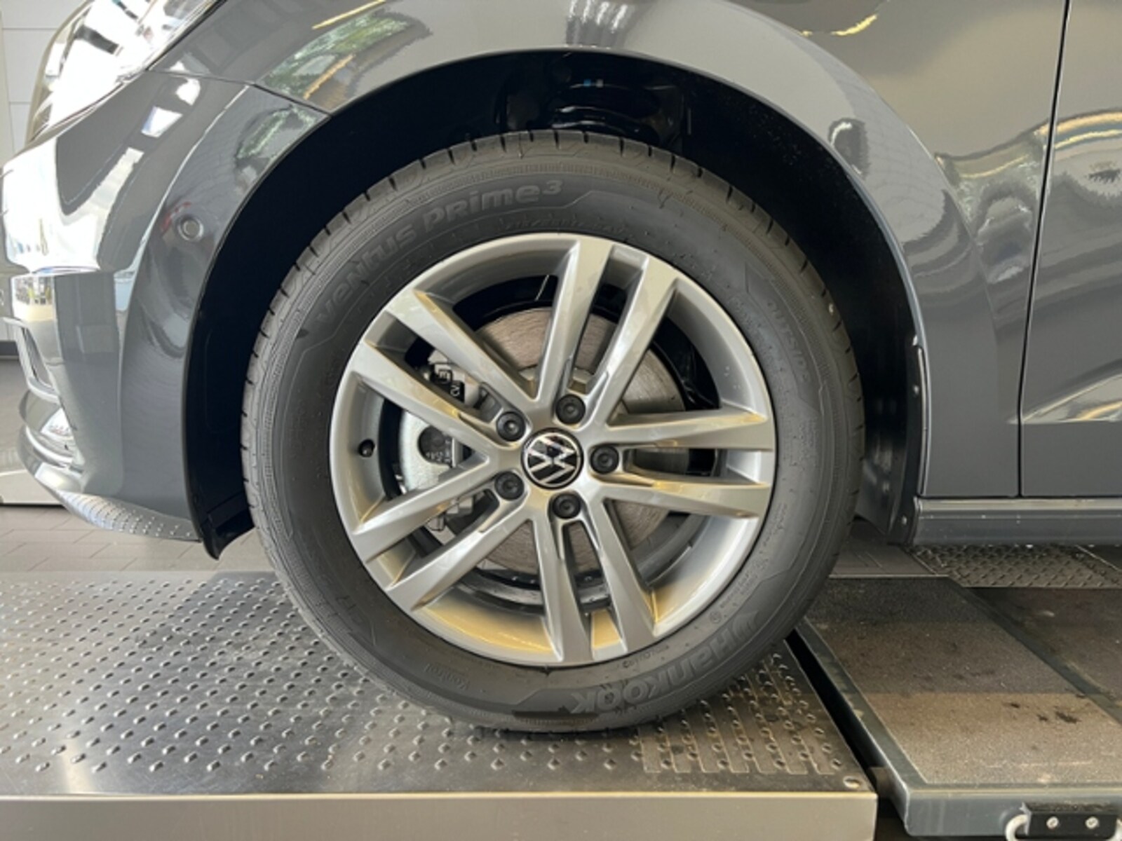 Volkswagen Touran – Bild 5