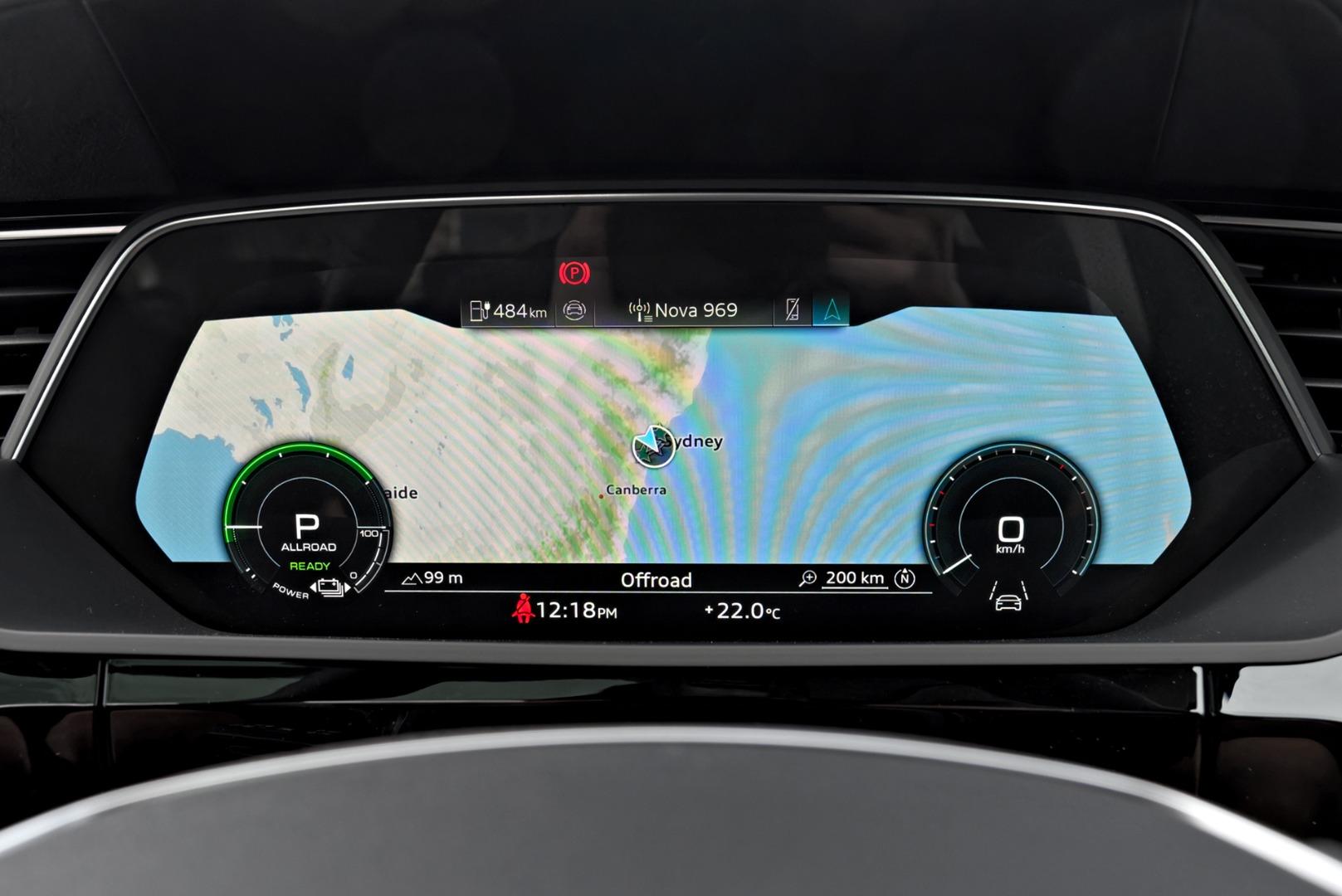 Image about Audi Q8 Sportback e-tron 55 e-tron quattro S line 300,00 kW