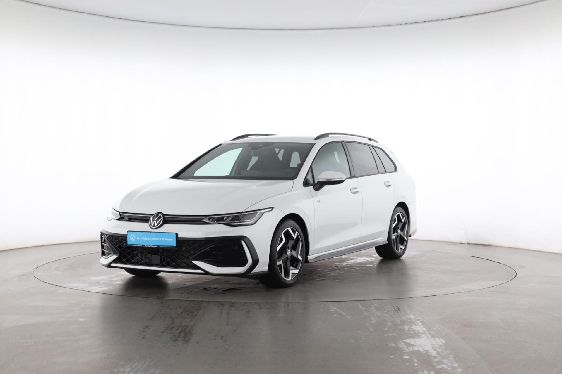 Volkswagen Golf Variant R-Line