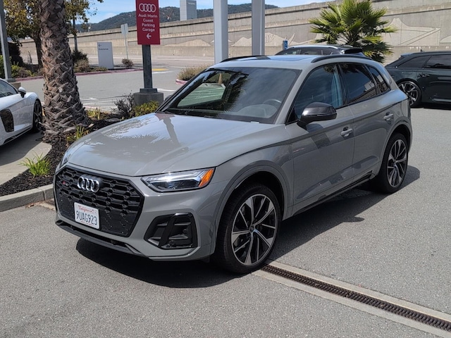 2022 Audi SQ5
